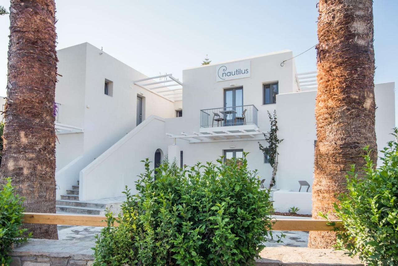 Nautilus Apartments-Suites Parikia  Bagian luar foto
